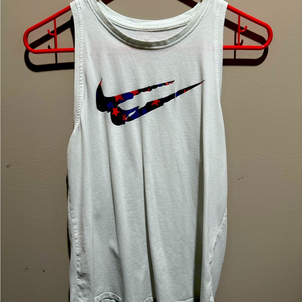 Nike tank